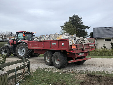 Bortkørsel af nedrivning materialer af nedrivningsfirma
